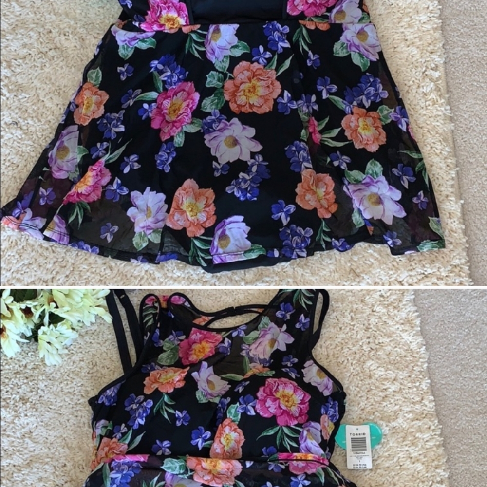 NWT TORRID Swimsuit Size 1